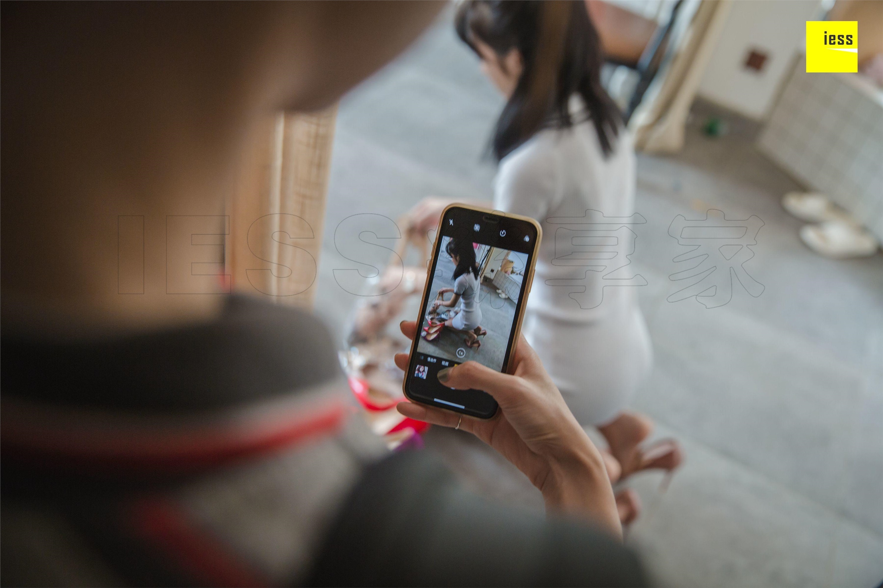 IESS异思趣向  2018.09.05《魔鬼周三》特刊34期：姗姗 快递小哥与美女店主